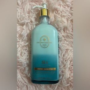 2/$20 Bath and Body Works Sea Lotion